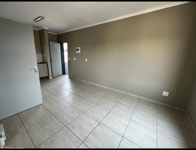 1 bed property to rent in GLEN AUSTIN AH